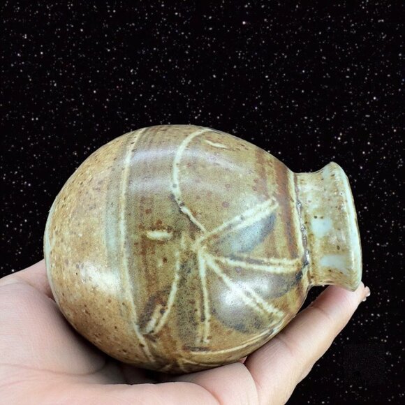 Hand Made Stoneware Pottery Ceramic Vase Hand Crafted Brown Flower Design VTG - Picture 12 of 13